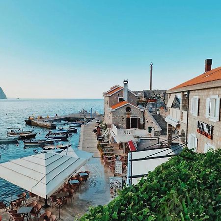 Apartments First Line Petrovac Exterior foto