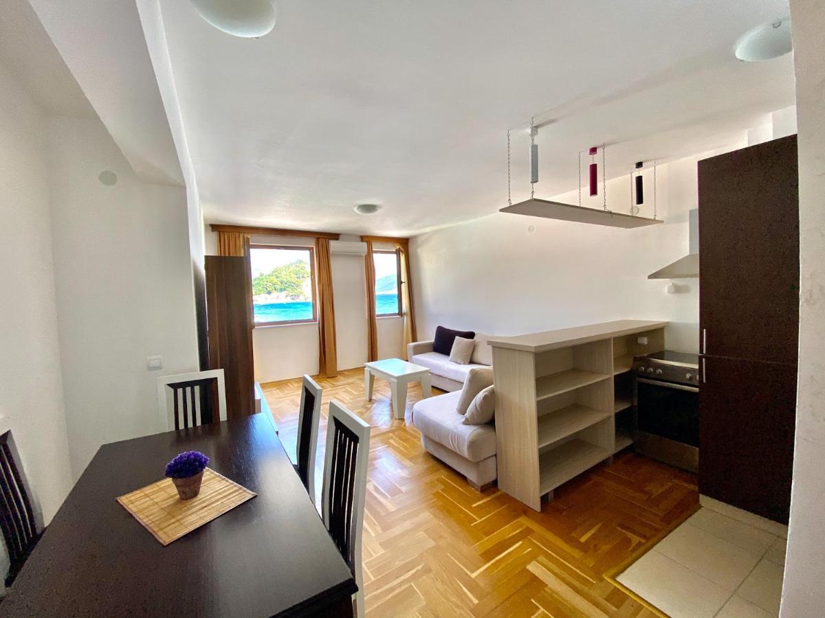 Apartments First Line Petrovac Exterior foto