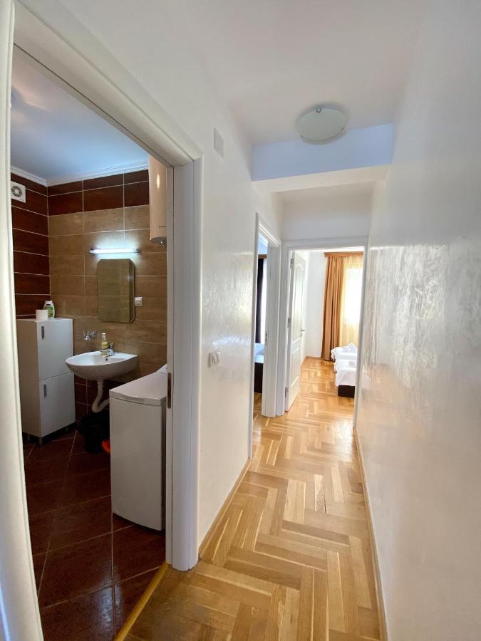 Apartments First Line Petrovac Exterior foto