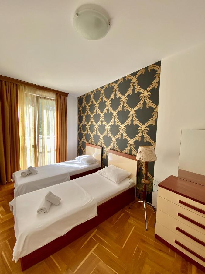 Apartments First Line Petrovac Exterior foto